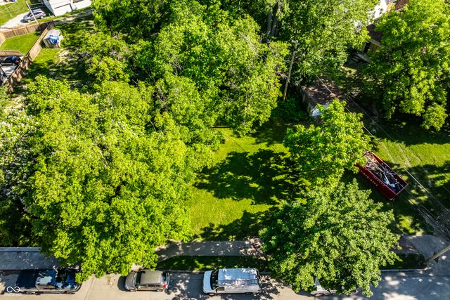 1526 E 12th Street, Indianapolis, IN 46201