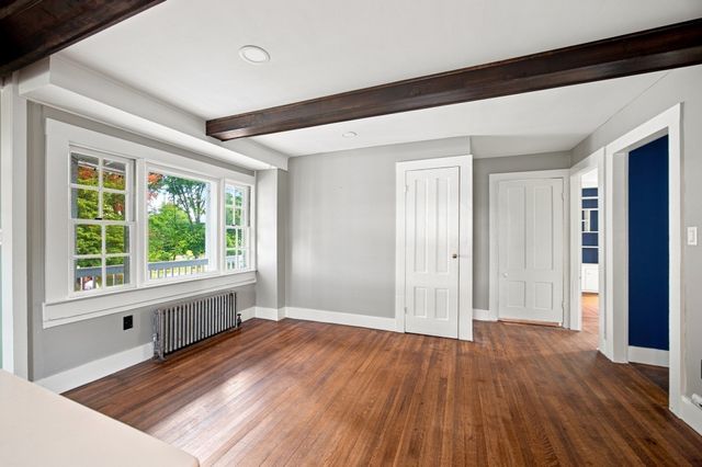 55 South Main St, Belchertown, MA 01007
