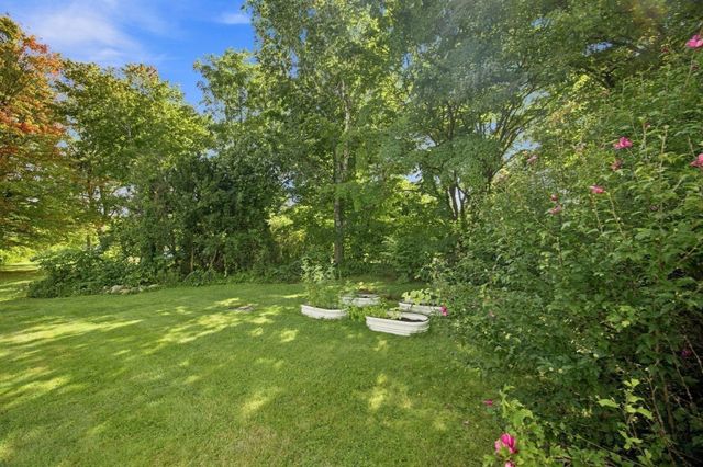 55 South Main St, Belchertown, MA 01007