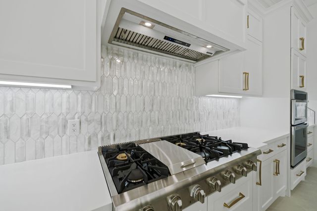 91 Lake Sterling Gate Drive, Spring, TX 77379