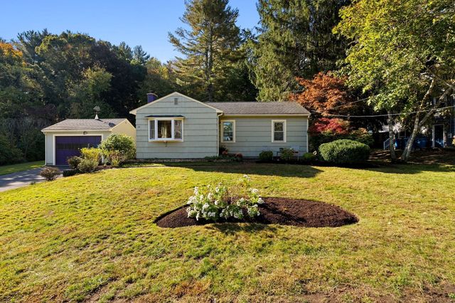 19 Autumn Circle, Canton, MA 02021