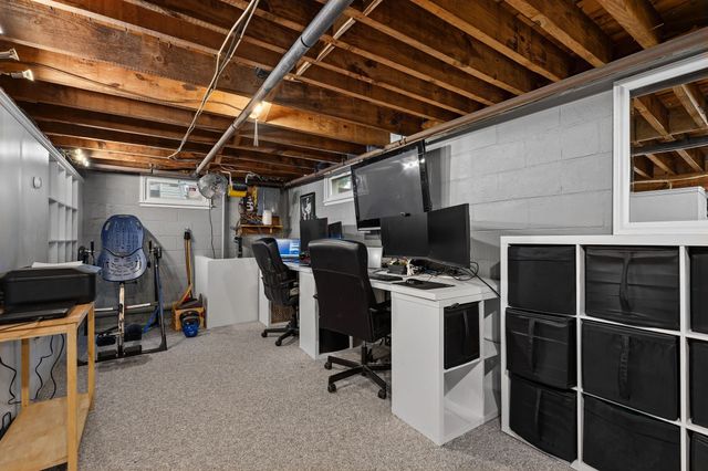19 Autumn Circle, Canton, MA 02021