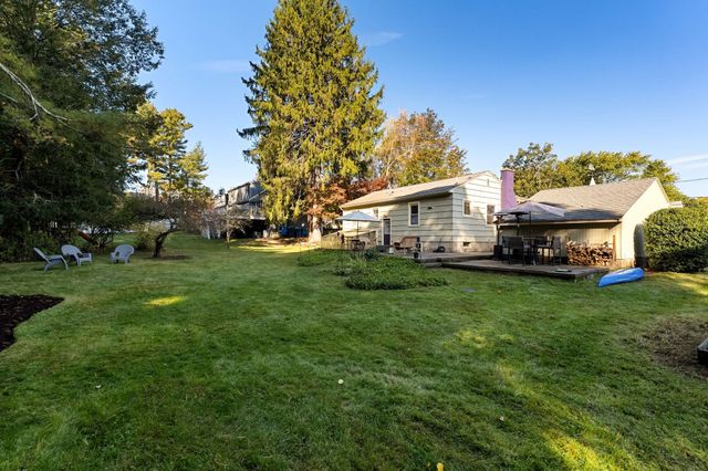 19 Autumn Circle, Canton, MA 02021