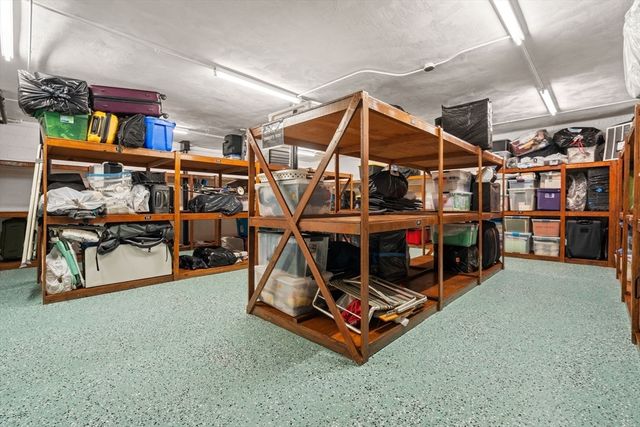 50 Green Street 401, Brookline, MA 02446