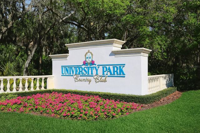 6923 LENNOX PLACE, University Park, FL 34201