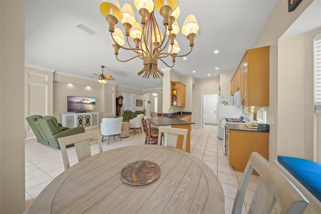 6923 LENNOX PLACE, University Park, FL 34201