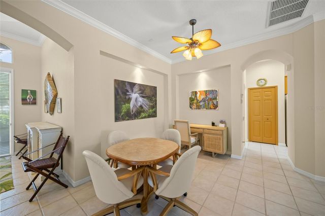 6923 LENNOX PLACE, University Park, FL 34201