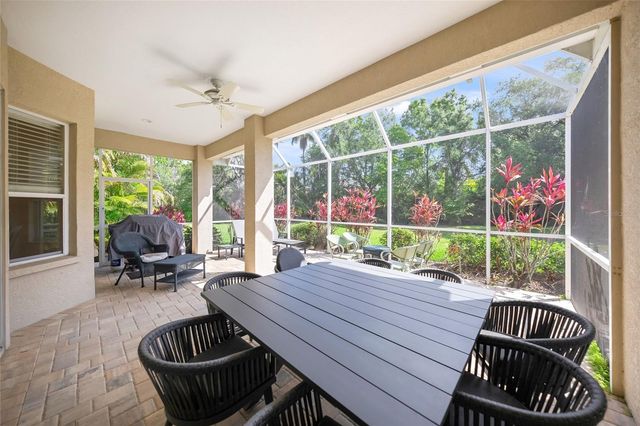 6923 LENNOX PLACE, University Park, FL 34201