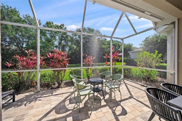 6923 LENNOX PLACE, University Park, FL 34201