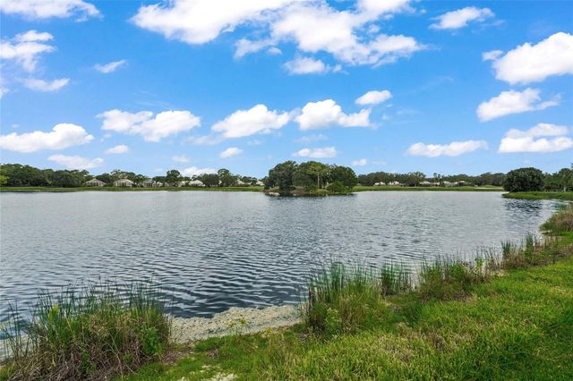 6923 LENNOX PLACE, University Park, FL 34201