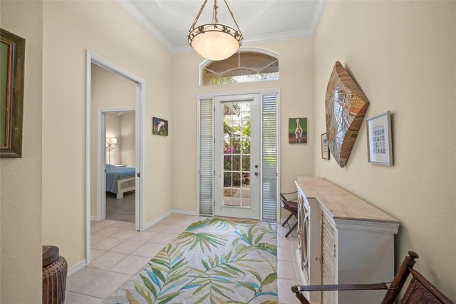 6923 LENNOX PLACE, University Park, FL 34201