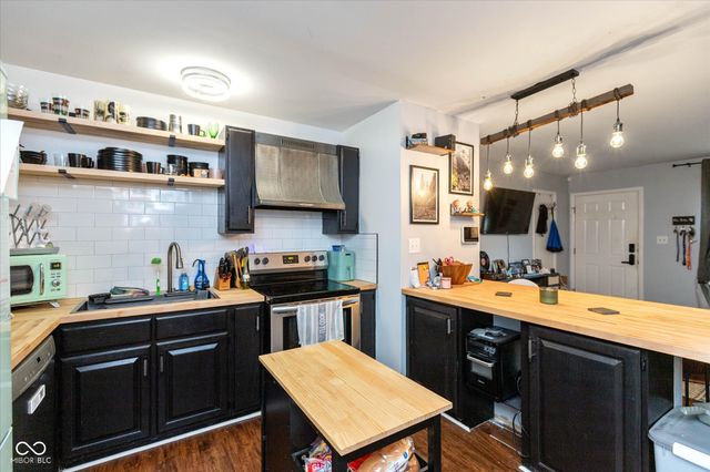 701 Maple Lane, Brownsburg, IN 46112