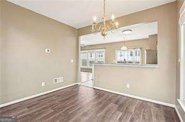 1726 Taynton Circle NW, Kennesaw, GA 30152