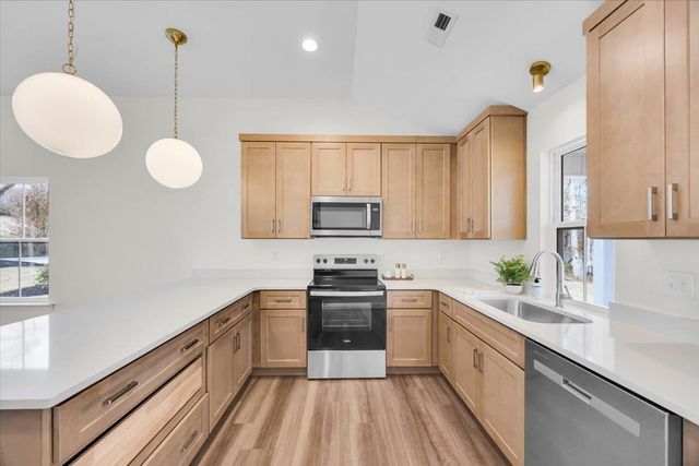 275 Ragan Street, Campobello, SC 29322