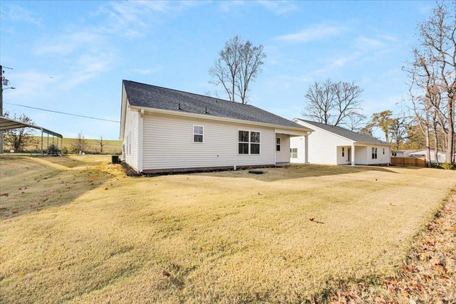 275 Ragan Street, Campobello, SC 29322