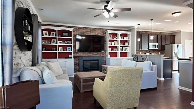 4921 Travertine AVE, Virginia Beach, VA 23462