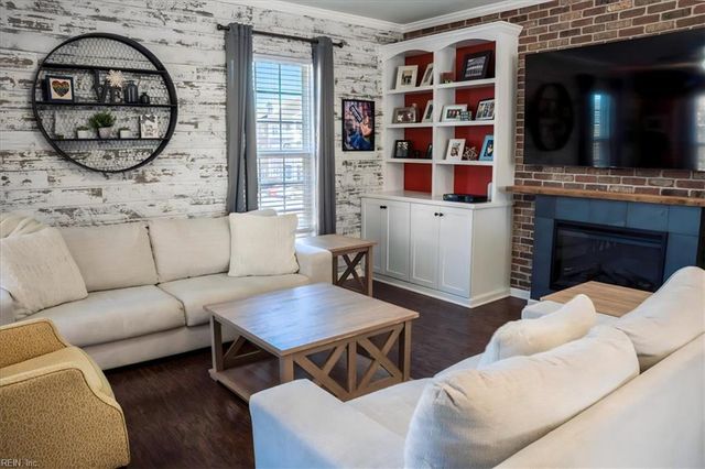 4921 Travertine AVE, Virginia Beach, VA 23462