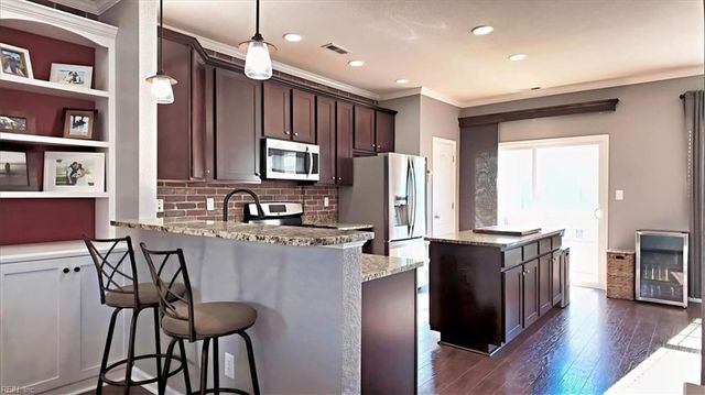 4921 Travertine AVE, Virginia Beach, VA 23462