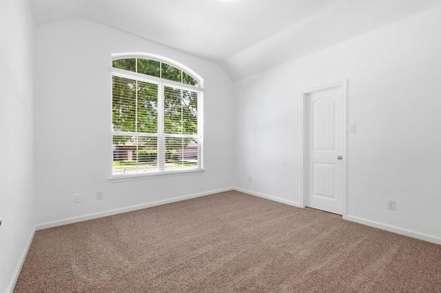 1015 Cedar Lake Court, Conroe, TX 77384