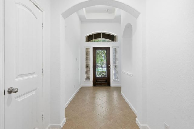 1015 Cedar Lake Court, Conroe, TX 77384