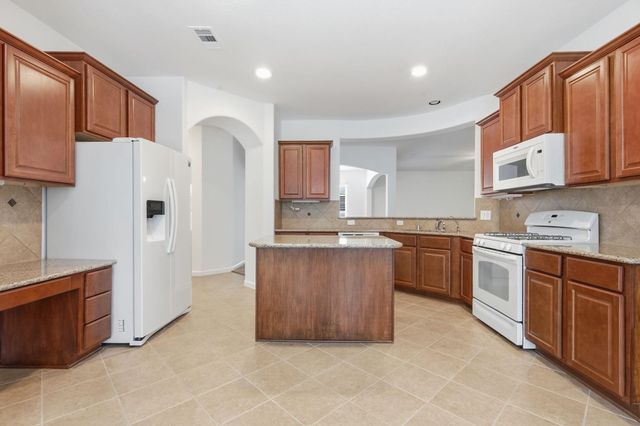 1015 Cedar Lake Court, Conroe, TX 77384