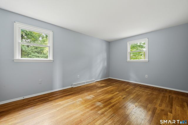 42 Falmouth Drive, Shelton, CT 06484