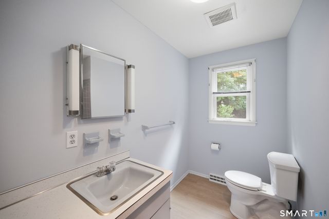 42 Falmouth Drive, Shelton, CT 06484