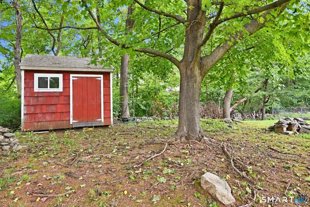 42 Falmouth Drive, Shelton, CT 06484