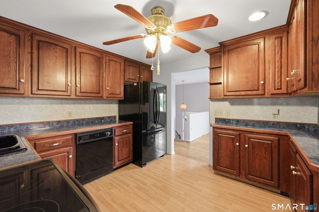 42 Falmouth Drive, Shelton, CT 06484