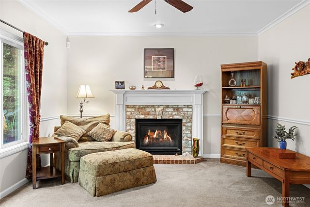 19710 222nd Avenue NE, Woodinville, WA 98077