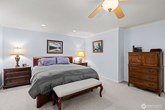 19710 222nd Avenue NE, Woodinville, WA 98077