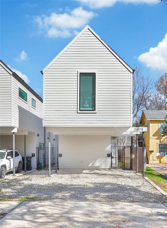 7407 Rusk C, Houston, TX 77011