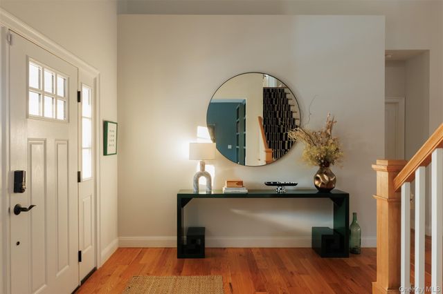 44 Will Tremper Drive, Rhinebeck, NY 12572