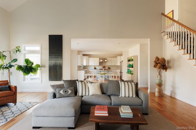 44 Will Tremper Drive, Rhinebeck, NY 12572