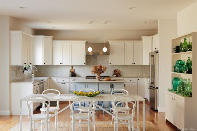 44 Will Tremper Drive, Rhinebeck, NY 12572