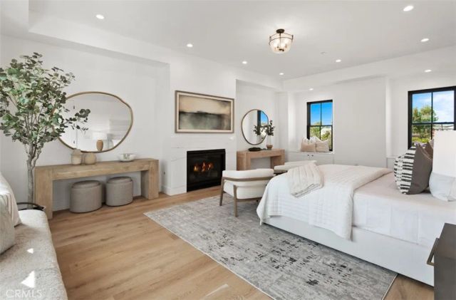 430 Tustin Avenue, Newport Beach, CA 92627