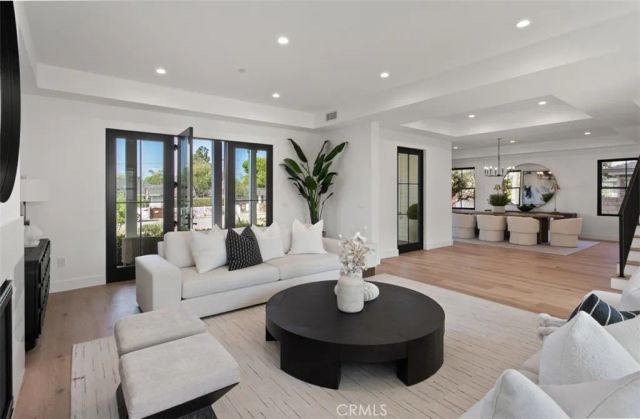 430 Tustin Avenue, Newport Beach, CA 92627