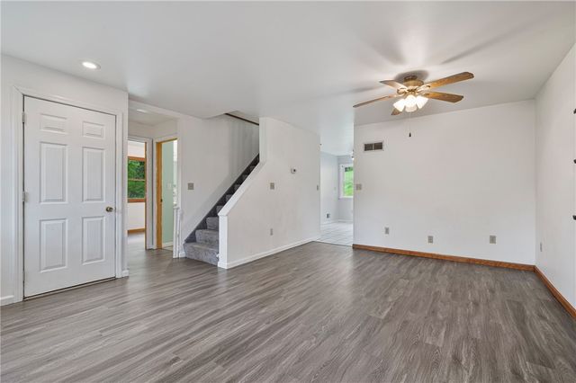 1620 Clark Ln, Harrison Twp, PA 15065