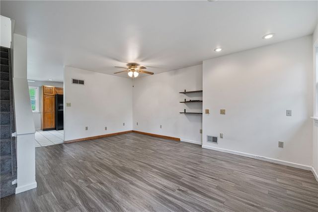 1620 Clark Ln, Harrison Twp, PA 15065