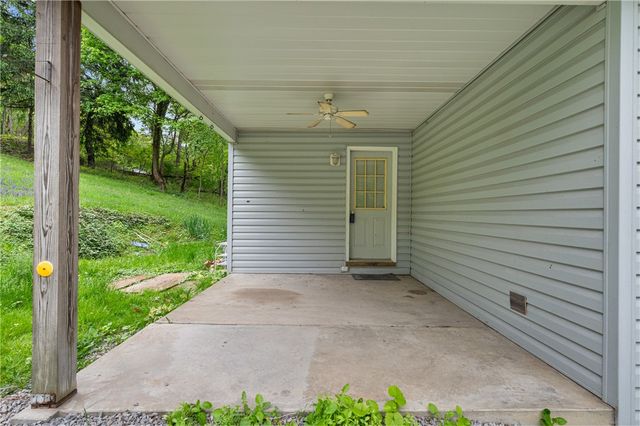 1620 Clark Ln, Harrison Twp, PA 15065