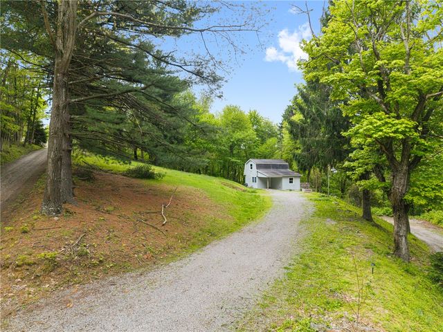 1620 Clark Ln, Harrison Twp, PA 15065
