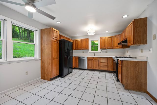 1620 Clark Ln, Harrison Twp, PA 15065