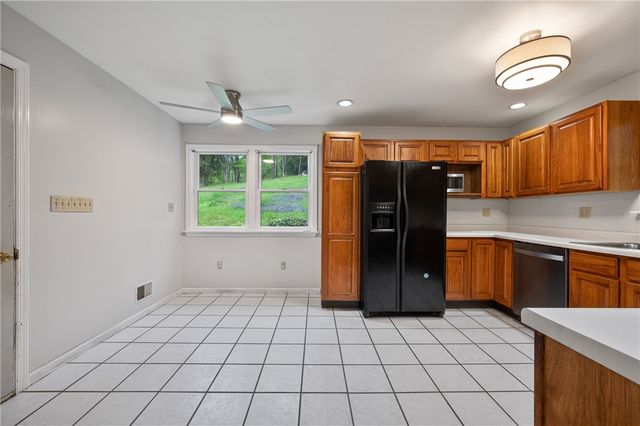 1620 Clark Ln, Harrison Twp, PA 15065