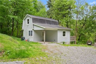1620 Clark Ln, Harrison Twp, PA 15065
