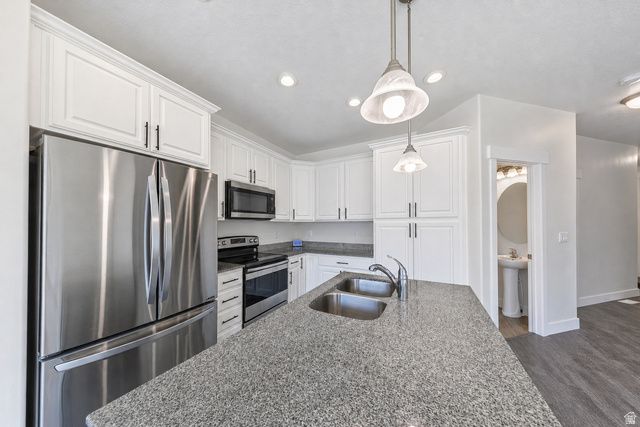 14534 S QUIET SHADE DR, Herriman, UT 84096