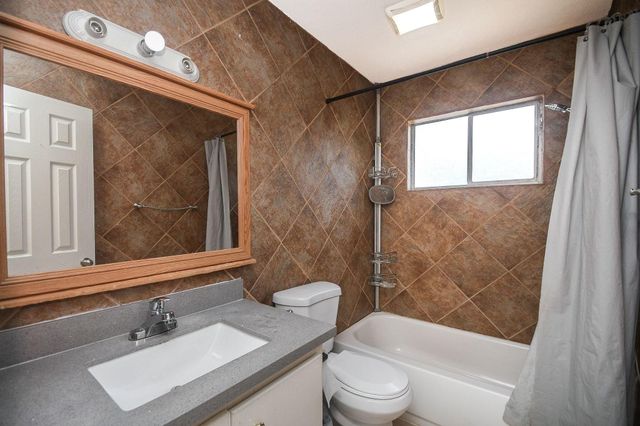 1231 Hopper Road, Houston, TX 77037