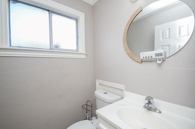 1231 Hopper Road, Houston, TX 77037