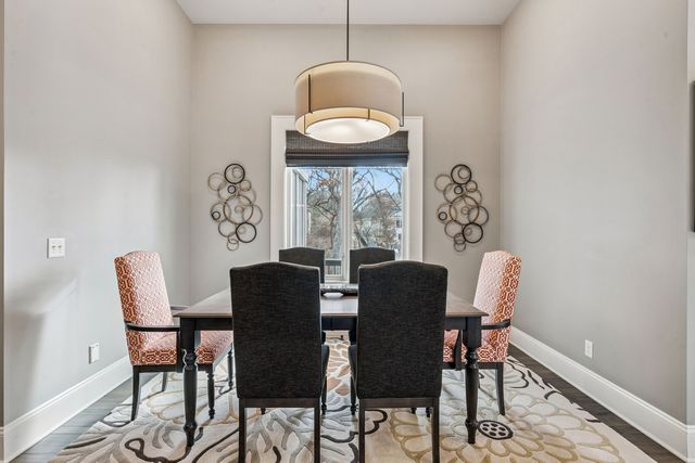 4865 Woody Creek Circle, Bettendorf, IA 52722