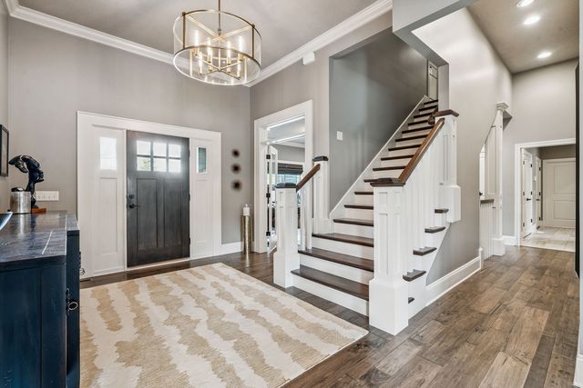 4865 Woody Creek Circle, Bettendorf, IA 52722