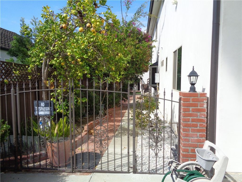4057 Pine, Long Beach, CA 90807 — photo 3